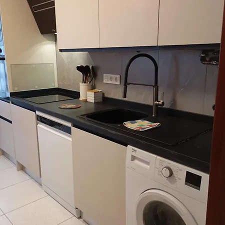 Calderon Playa Apartment Gijon
